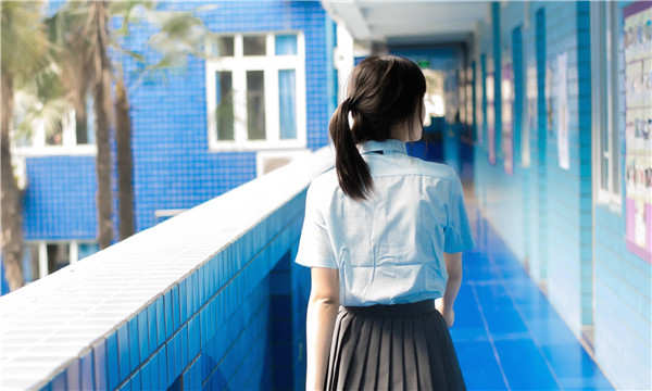 天心如何找到一个可以帮助我生孩子的女人？